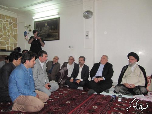 نماینده ولی فقیه و استاندار گلستان با داغدیدگان حادثه منا در گنبد کاووس دیدار کردند