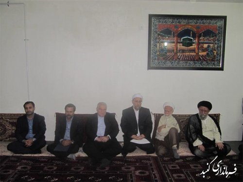نماینده ولی فقیه و استاندار گلستان با خانواده های جانباختگان منا دیدار کردند